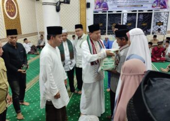 Polsek Kuantan Tengah dan Pemkab Kuansing Gelar Safari Ramadhan Bersama di Kecamatan Sentajo Raya: Momen Kebersamaan dan Kepedulian