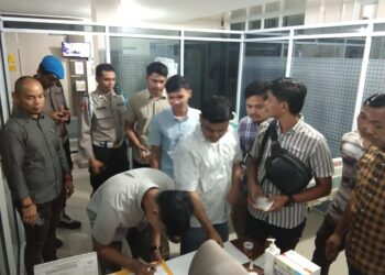 Pemeriksaan Urine Seluruh Anggota Sat Resnarkoba Polres Kuansing Berlangsung Lancar, Semua Hasil Negatif