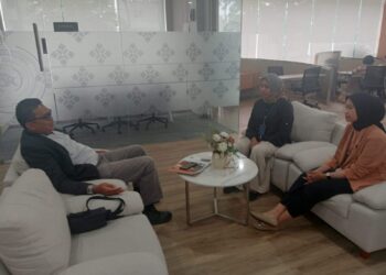 Viirraaallll Motor Sudah Ditarik Leasing PT BAF Tapi Debitur Masih ditagih,Larshen Yunus Sambangi Kantor OJK Riau