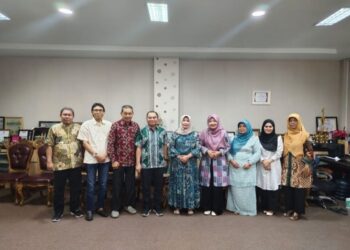 Prof DR Junaidi: Program BOS Afirmasi Pemprov Riau Bantu Siswa Tidak Mampu