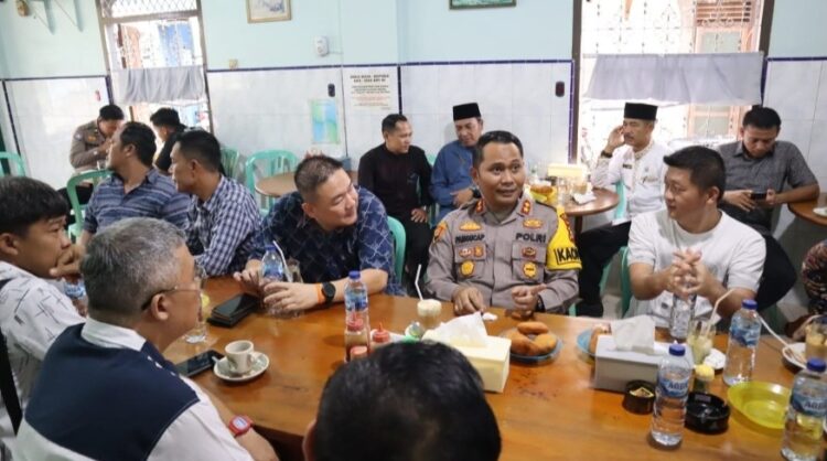 Kapolres Kuansing Gelar Jum’at Curhat dengan Tokoh Masyarakat Pedagang dan Wiraswasta
