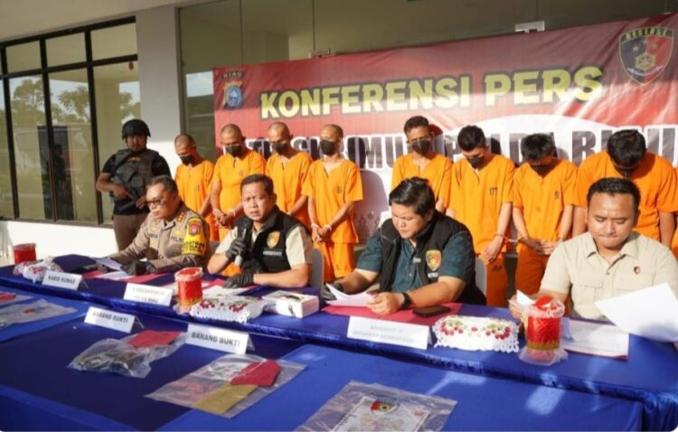 Terungkap Kronologi Pembunuhan di Sel Polsek Bukit Raya Menggemparkan ini hasilnya