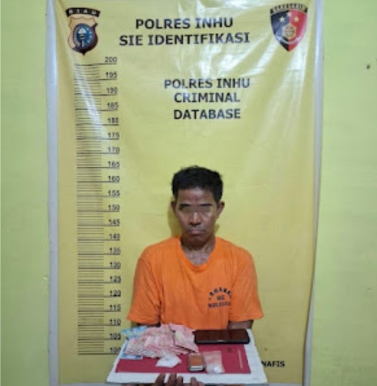 Kapolsek Kelayang Ringkus Pria Paruh Baya Menjual Narkotika Jenis Sabu ini kronologinya