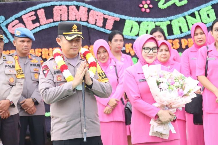 Kapolres Pelalawan beserta Rombongan Kunjungan Kerja ke Polsek Ukui