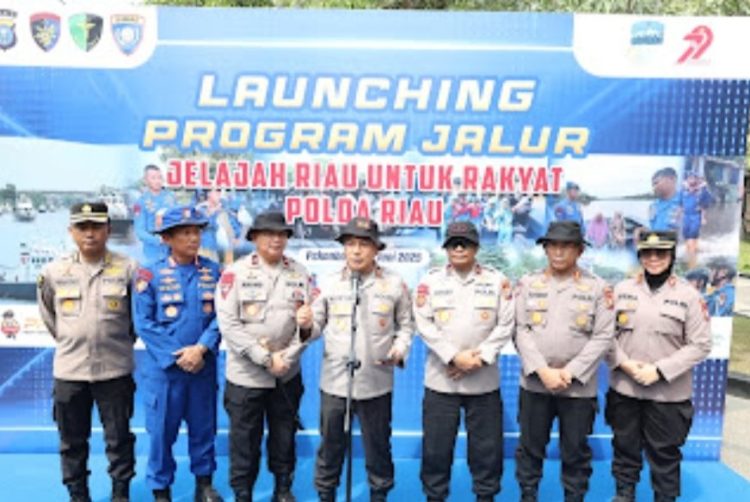 Layani Masyarakat di Perairan Kapolda Riau Luncurkan Program JALUR