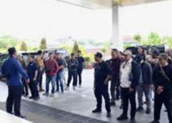 Kajati Sumbar Melepas Satgas PKH di Padang ini keteranganya