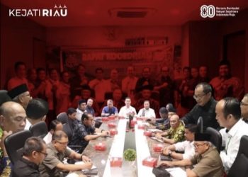 Rapat PAKEM dibuka Kasi II bersama FKUB Riau dari Rupat Asintel