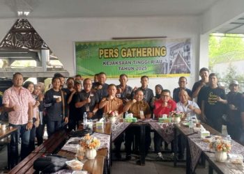 Kejati Riau Membuka Kegiatan Pers Gathering Bersama Insan Pers ini pesan Kejati