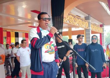 Buka Pacu Jalur HUT Kuansing, Bupati Suhardiman Tegaskan Guru dan Siswa Harus Paham Sejarah Kuansing