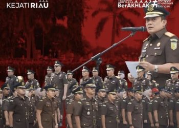 Kajati Sutikno SH MH Pimpin Upacara Peringatan Sumpah Pemuda ke 97 Tahun 2025