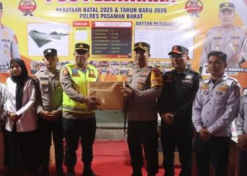Kapolres Pasbar Bersama Forkopimda Tinjau Langsung Pengamanan Misa Malam Natal 2025