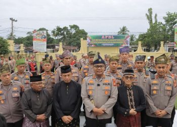 Polres Kampar Berkibar dengan Tanjak dan Selempang, Lestarikan Budaya Melayu Riau