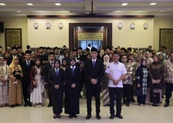 Kakanwil Lantik 57 Notaris dan Satu Perancang Peraturan Perundang-undangan