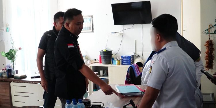 Tim Penyidik Kejati Sumsel Lakukan Penggeledahan di Kantor Dinas Perhubungan Bidang ASDP Kabupaten Muba