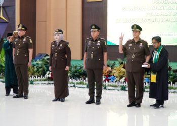 Kejati Riau Melantik dan Mengambil Sumpah Jabatan Pejabat Struktural Salah Satunya Kejari Rohul ini pesan Kejati