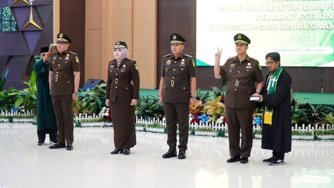 Kejati Riau Melantik dan Mengambil Sumpah Jabatan Pejabat Struktural Salah Satunya Kejari Rohul ini pesan Kejati