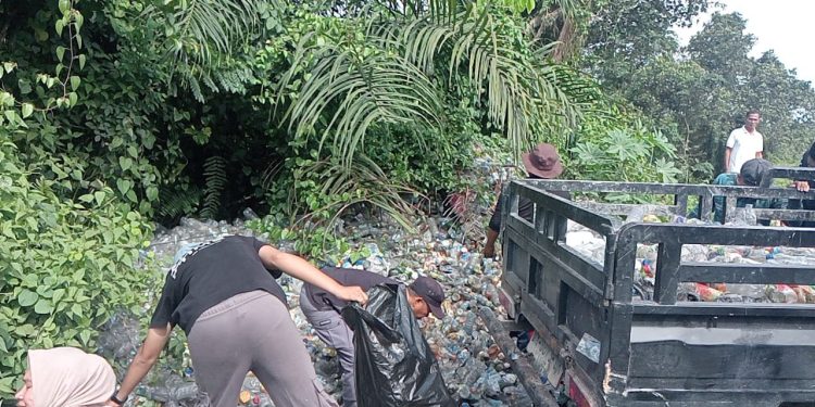 Aksi Bersih Lingkungan Dilaksanakan di Wilayah Singingi Hilir