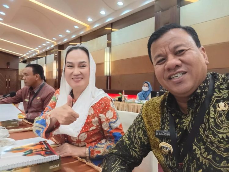 Pemegang Saham Kumpul! RUPS BRK Syariah 2025 Digelar, Bupati Suhardiman Amby Hadir
