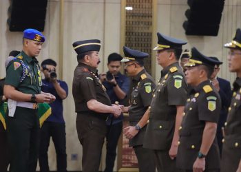 Jaksa Agung Lantik Pejabat Utama Kejaksaan Agung, Ingatkan Pesan Jaga Soliditas dan Perkuat Marwah Institusi