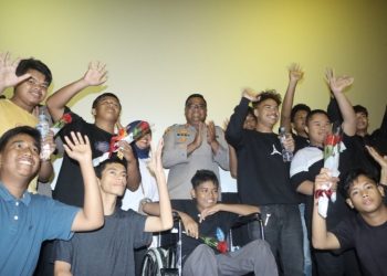 Jadikan Hari Penuh Senyum, Kapolres Kampar Nonton Bareng Film “Istimewa” Bersama Anak-anak SLBN Bangkinang Kota