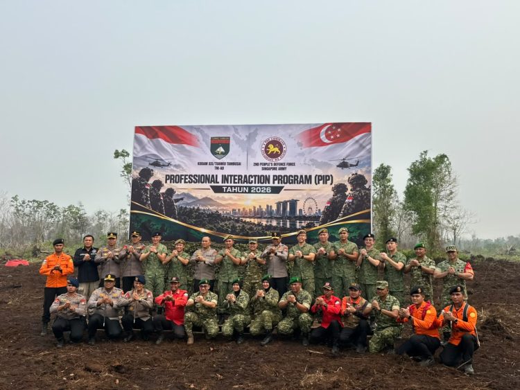 Kapolres Kampar Hadiri Simulasi Pemadaman Karhutla Bersama TNI dan Angkatan Bersenjata Singapura