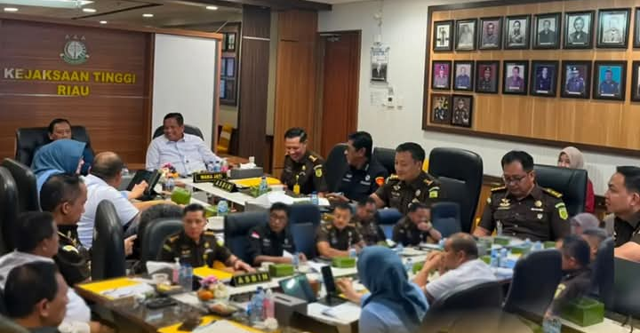 Kejati Riau Gelar Monev Pelaksanaan Anggaran Periode Triwulan IV Tahun Anggaran 2026